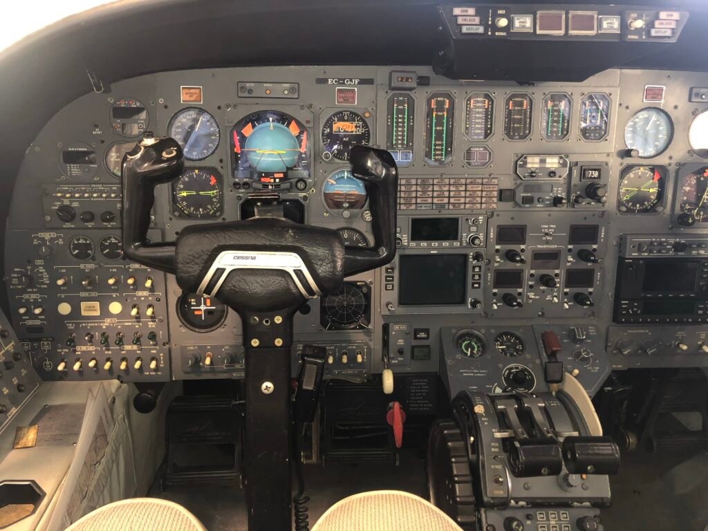 Cessna 501 Citation I plane Captain‘s working place 1